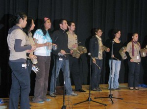 Un grupo de jóvenes pertenecientes a la novedosa “Orquesta Mitote” ofrecieron un concierto en el espacio “El Agora” del Centro Cultural Tijuana.