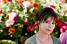 Isabel Allende_Credit, Lori Barra_2011