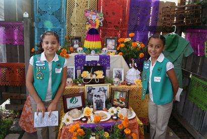 Dia de los Muertes altar