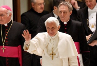 POPE-AUDIENCE