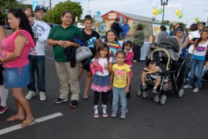Sherman Heights community anxious to check out the new neighborhood store.