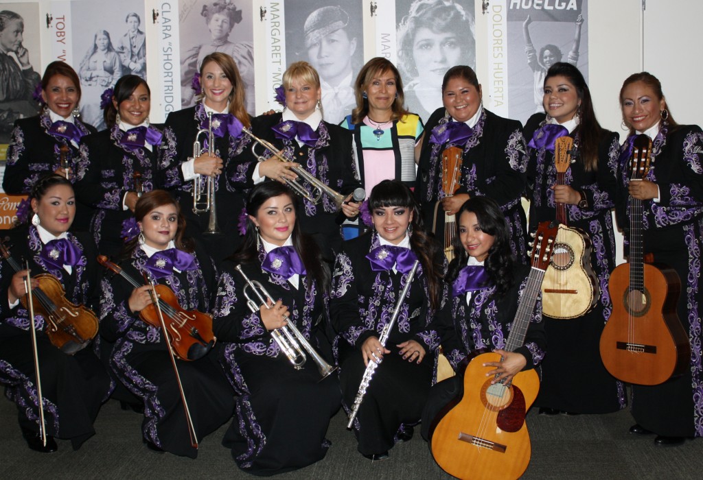 Mariachi Divas