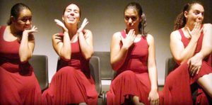 Cuatro actrices colombianas Ximena Escobar Mejía, María Cristina Restrepo Sierra, Natalia Chavarría Tellez y Claudia Natalia