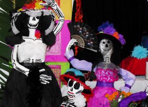 Las catrinas son simbolos representativos del Dia de Muertos