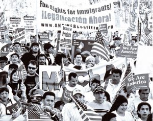MEChA students and the community march for immigration reform. Photo by Héctor Ericksen-Mendoza 