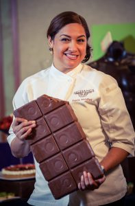 Frania Mendivil w-big chocolate chunk_sm