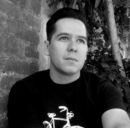 Mijail Lamas, impartió interesan te Taller de poesía