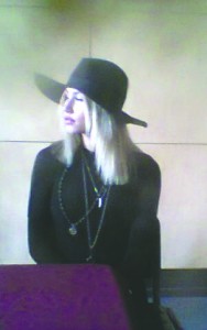 Taylor May, excelente bailarina y asistente de Bobby Newberry