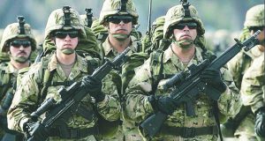 MILITARES