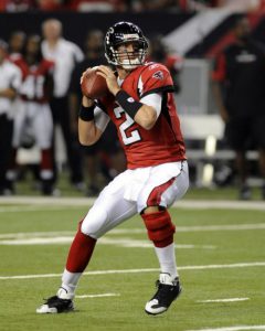 Matt Ryan tiene a sus Falcons de Atlanta a un triunfo de llegar al Super Bowl LI que se efectuará el 5 de febrero en Houston. Foto/internet
