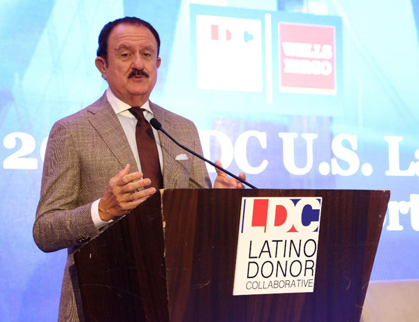 Sol Trujillo, L'Attitude Co-Founder